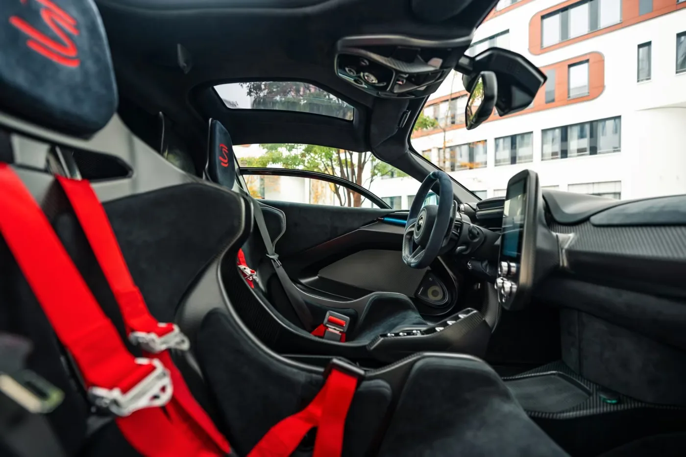 2019 McLaren Senna angeboten von einem Supersportwagenhändler in Munich, Deutschland, Foto 12 von 15