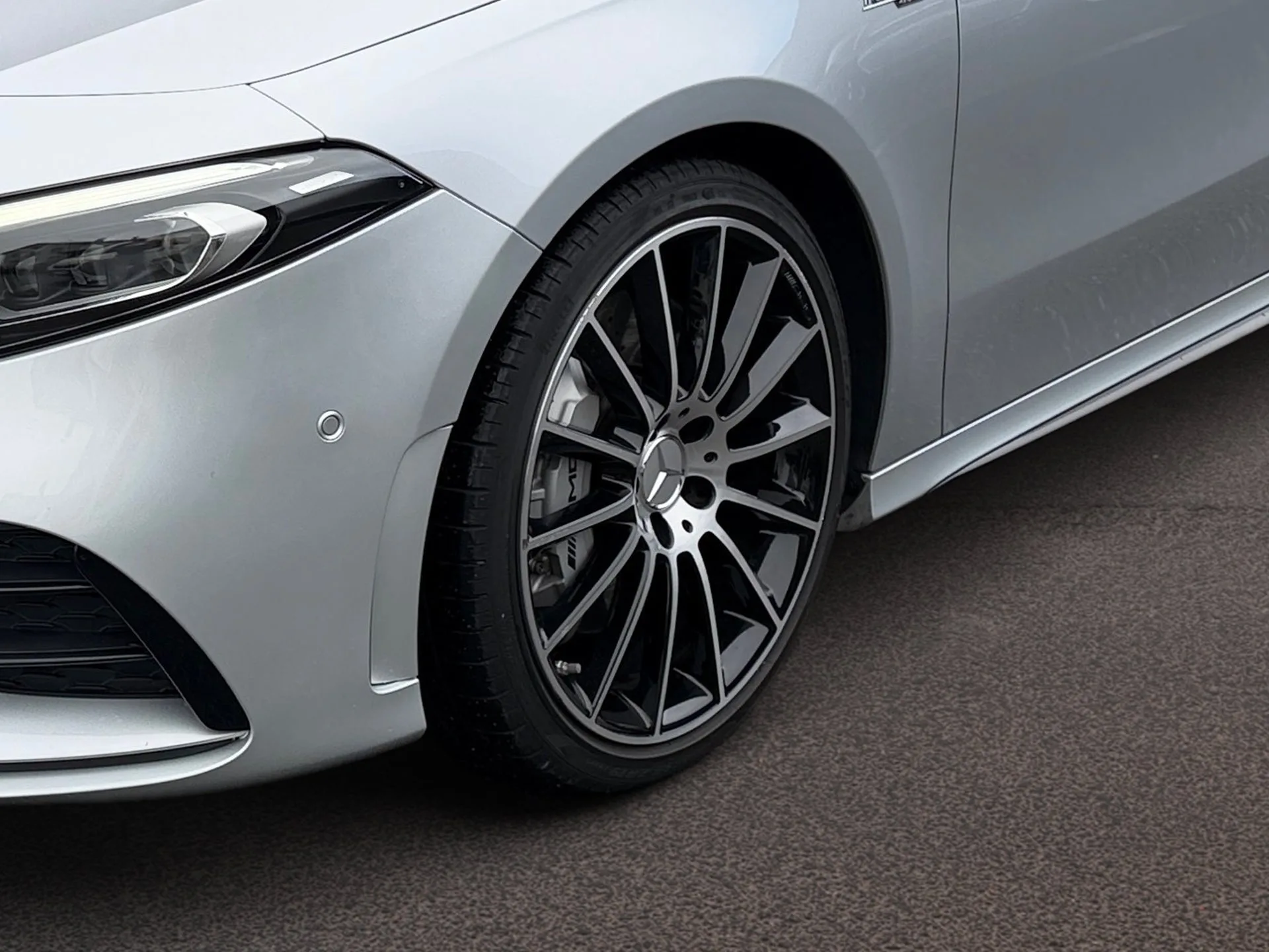 2019 Mercedes-AMG A 35, 10/20