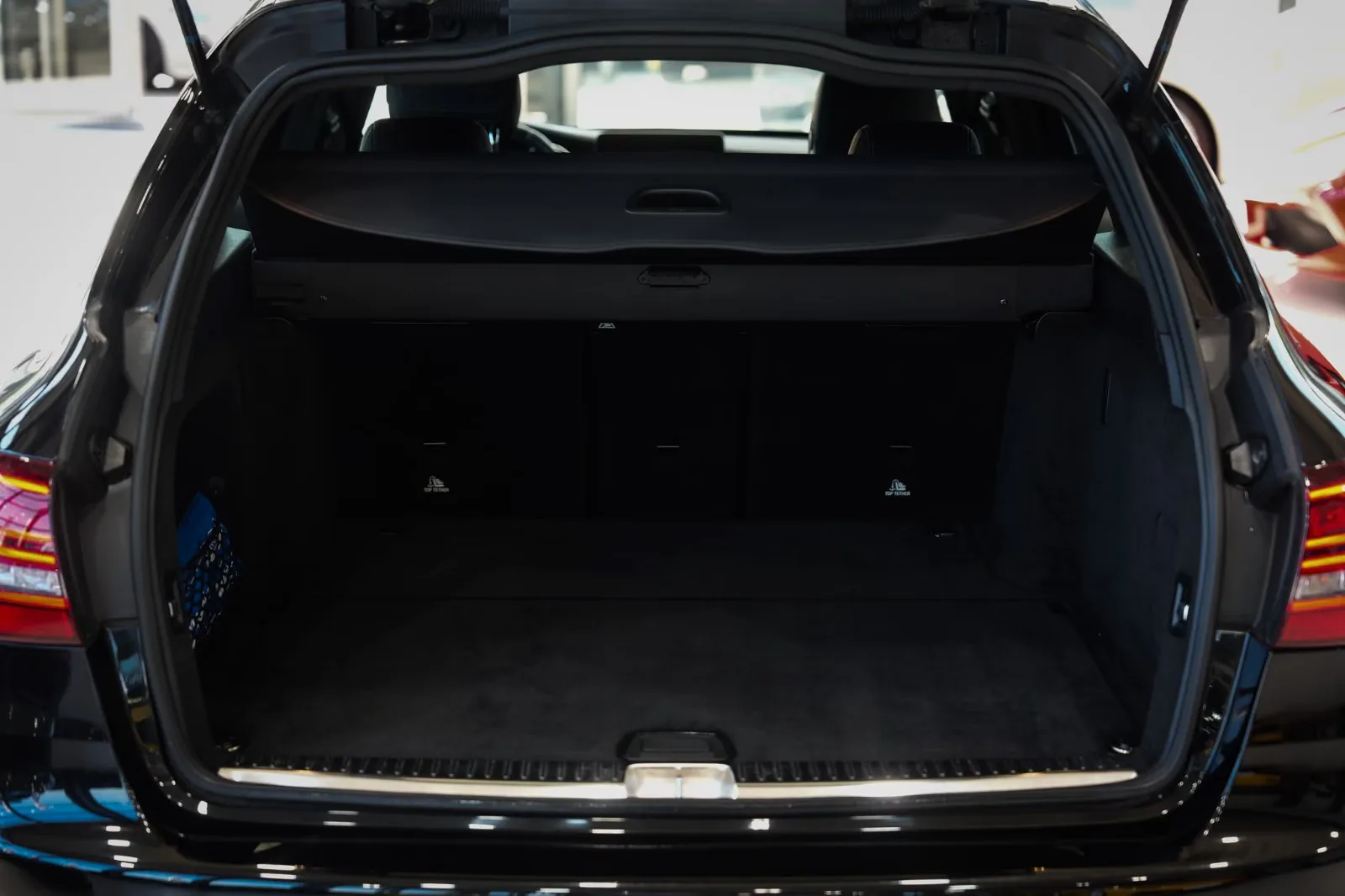 2019 Mercedes-AMG C 63 Estate, 26/27