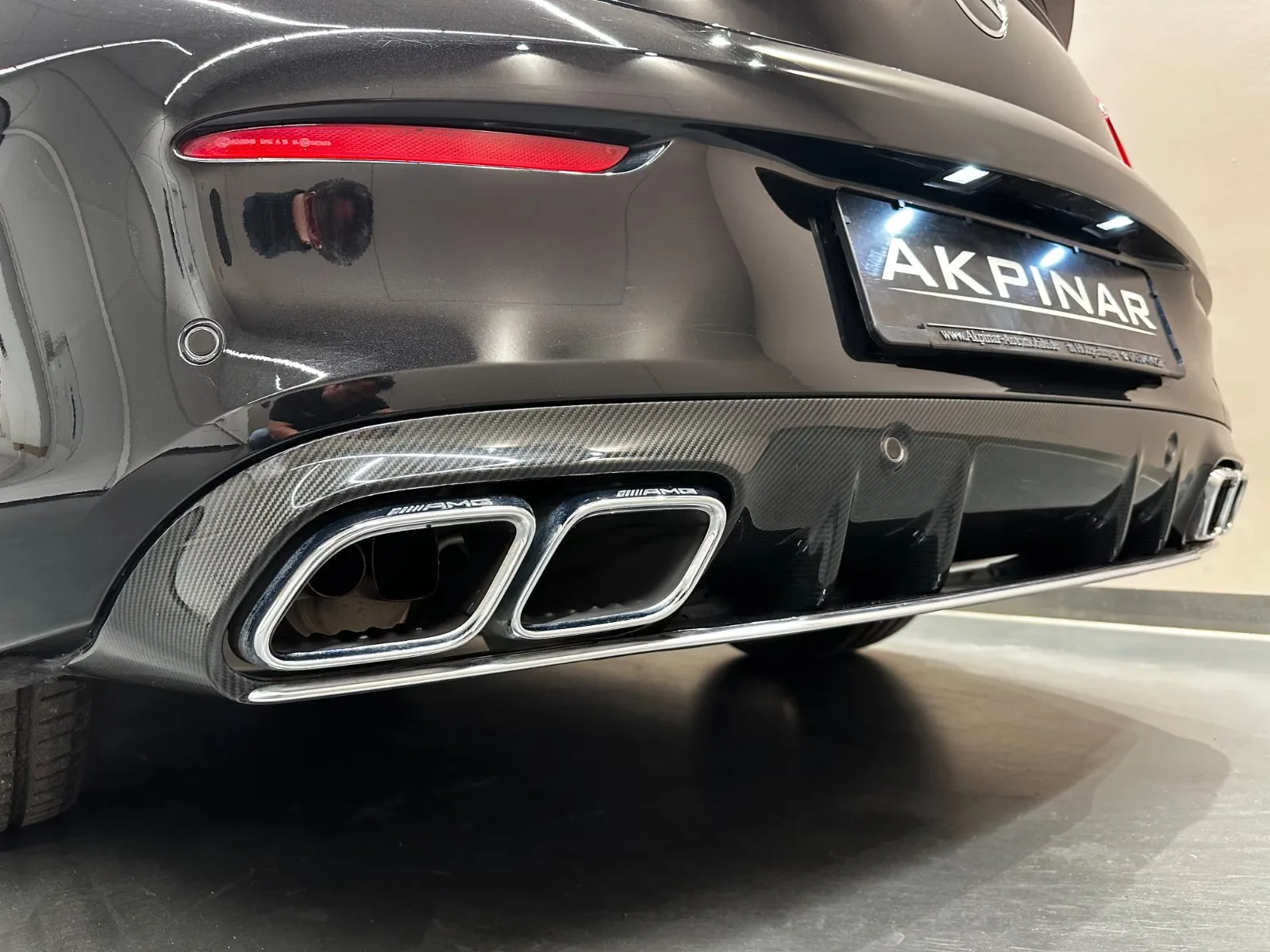 2019 Mercedes-AMG C 63 S Cabriolet, 8/28