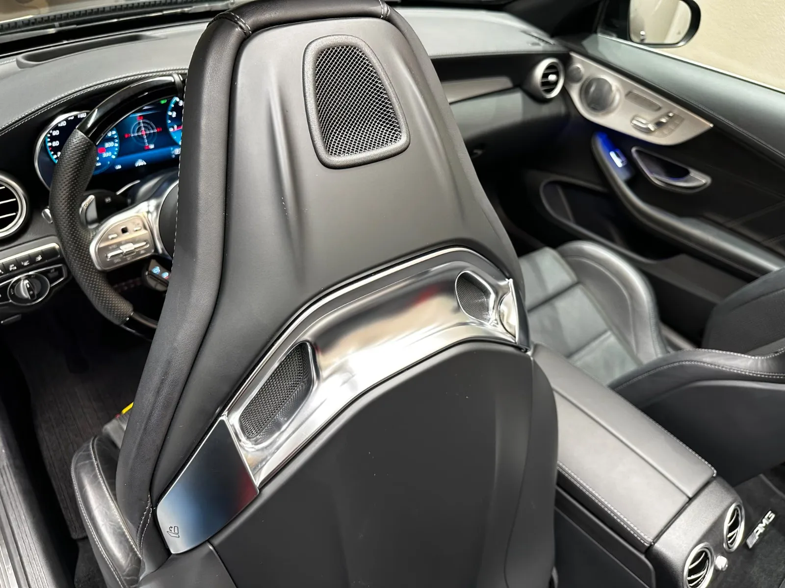 2019 Mercedes-AMG C 63 S Cabriolet, 17/28