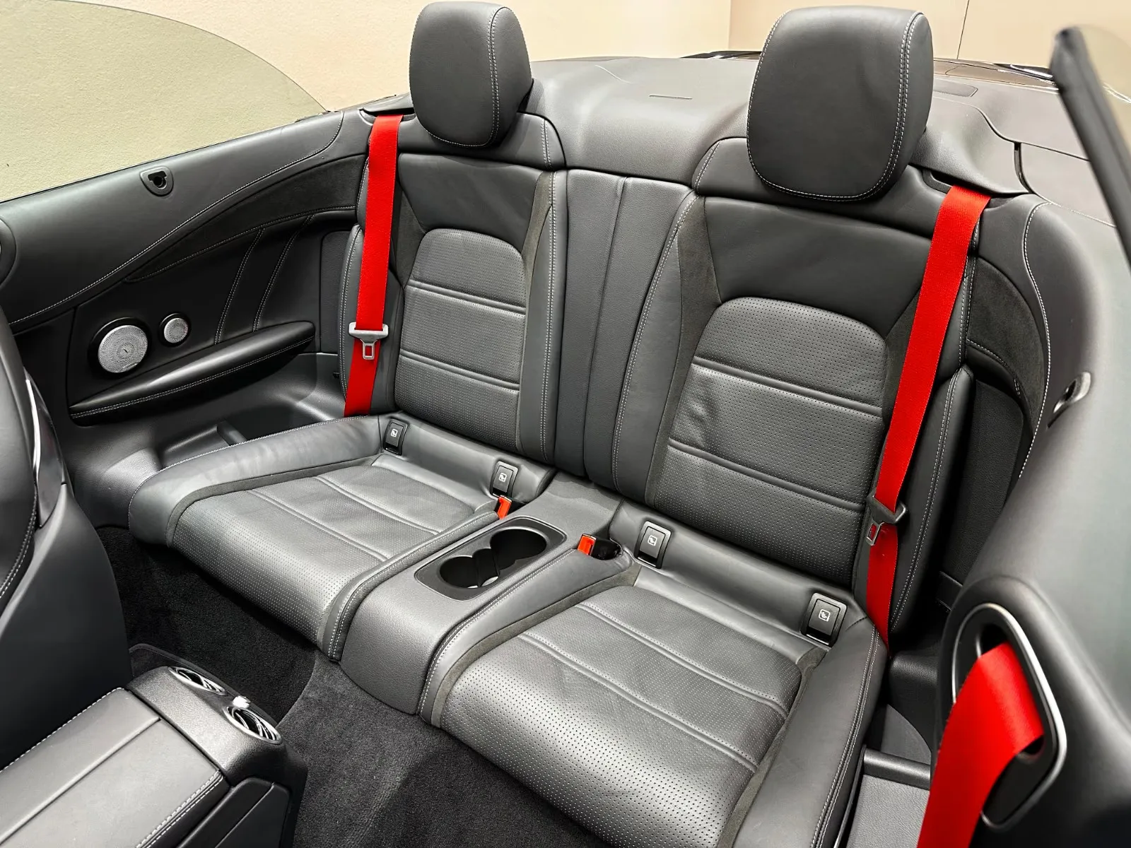 2019 Mercedes-AMG C 63 S Cabriolet, 18/28