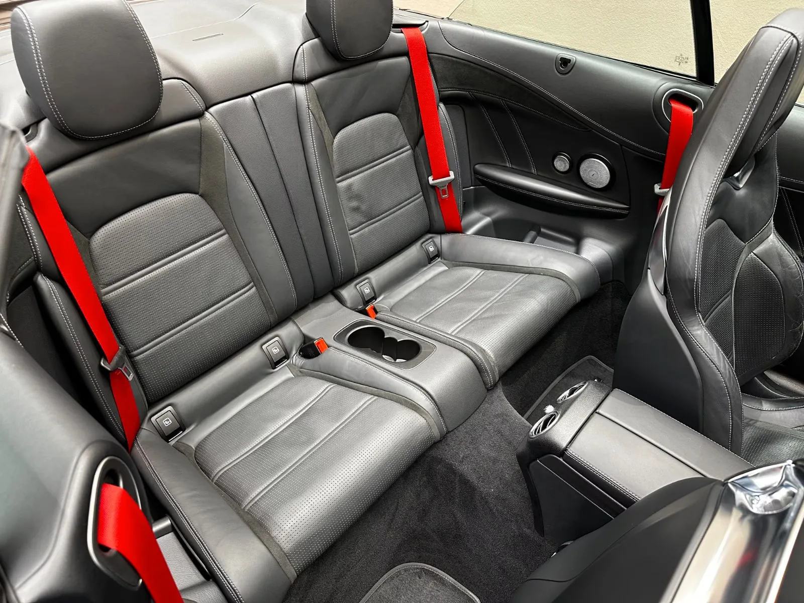 2019 Mercedes-AMG C 63 S Cabriolet, 21/28