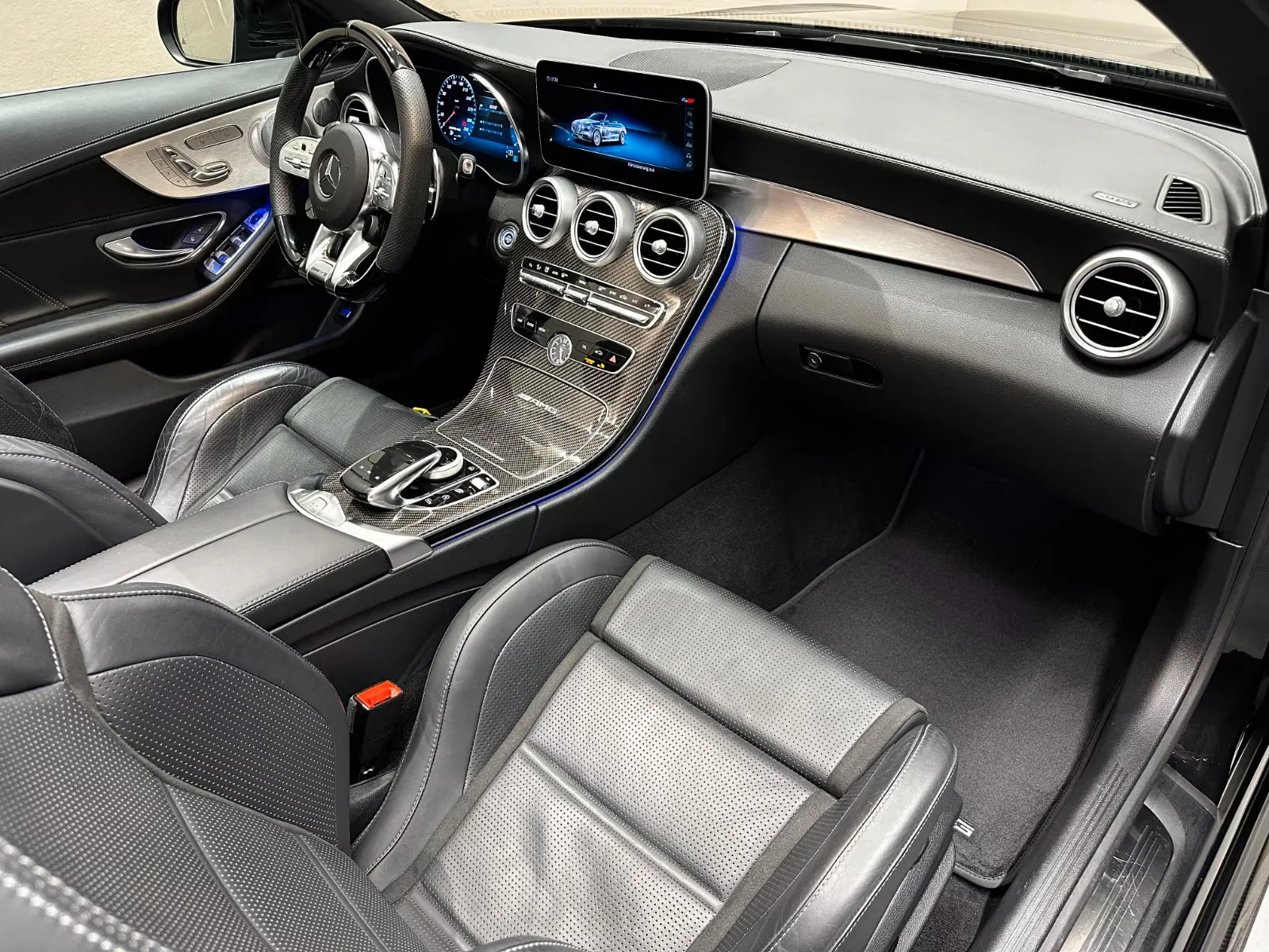 2019 Mercedes-AMG C 63 S Cabriolet, 23/28