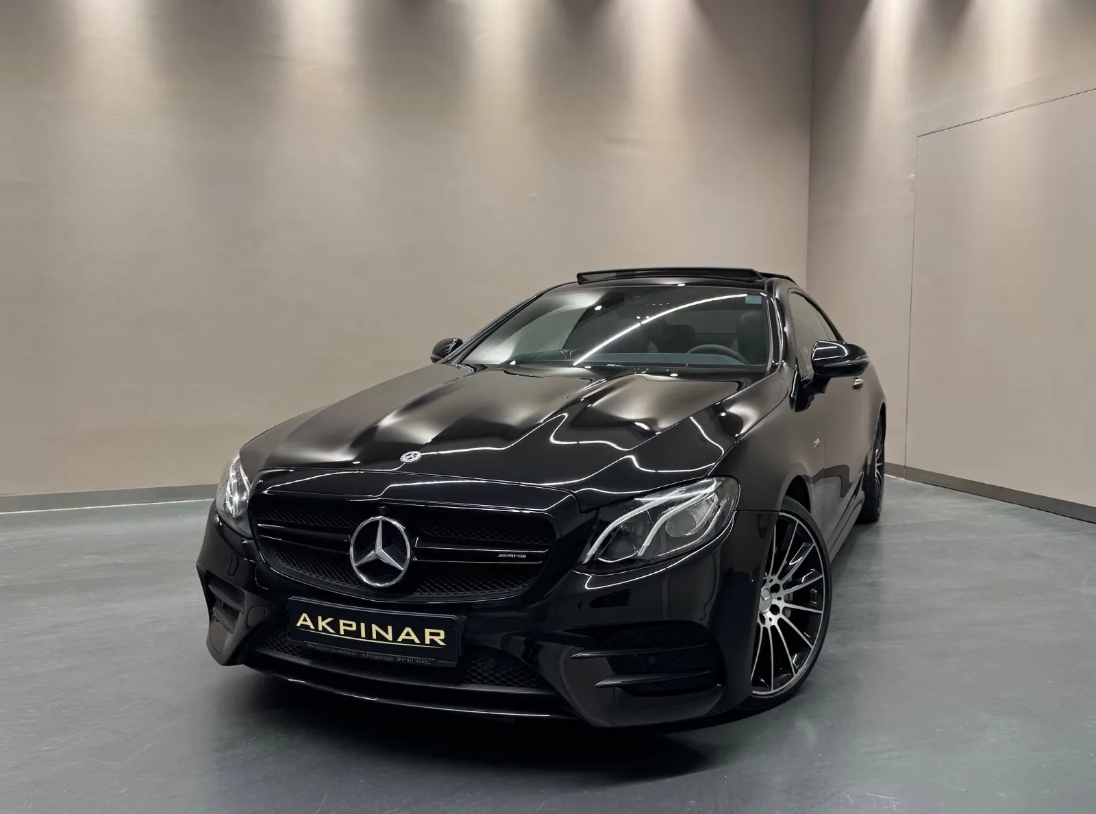 2019 Mercedes-AMG E 53 Coupé, 2/16
