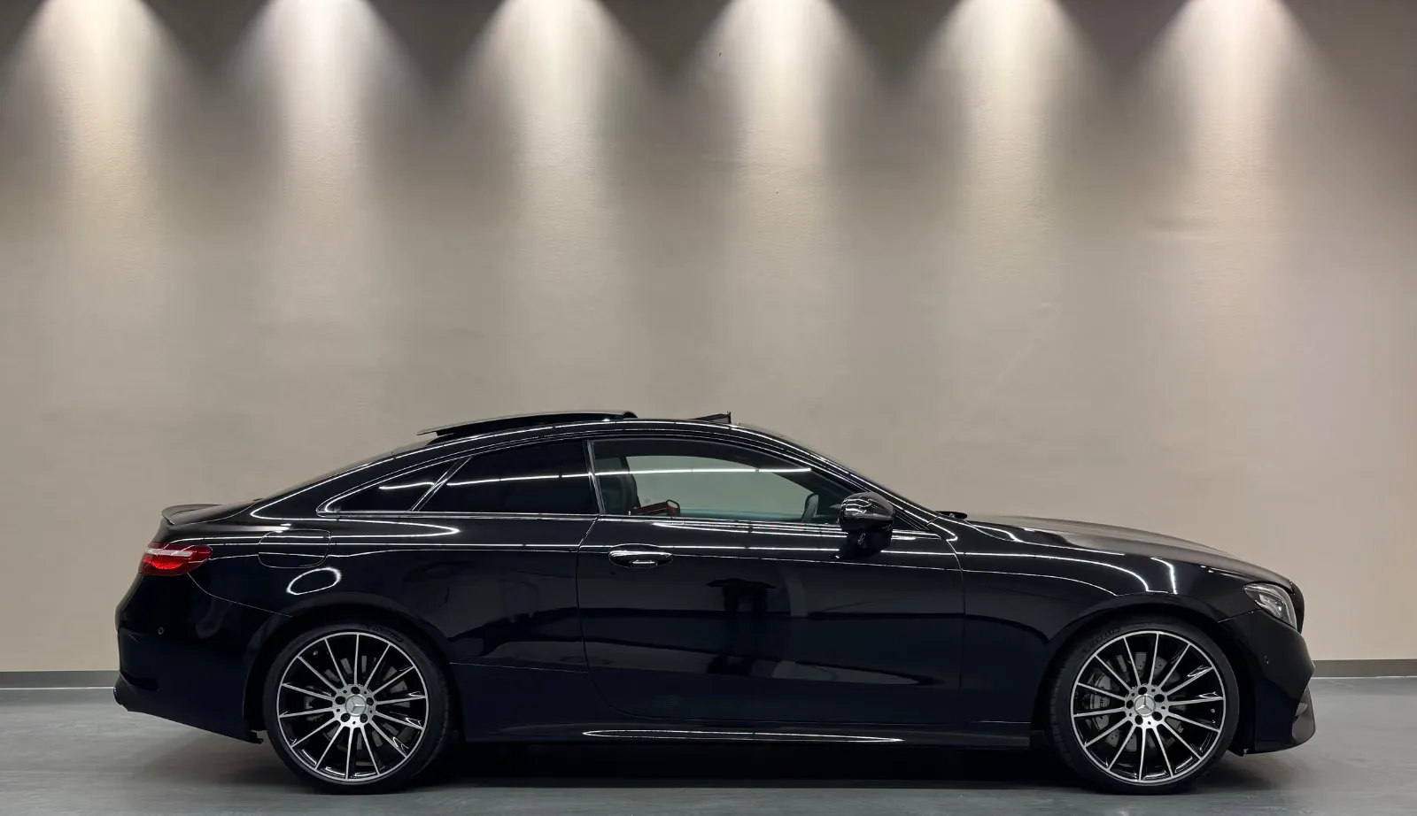 2019 Mercedes-AMG E 53 Coupé, 5/16