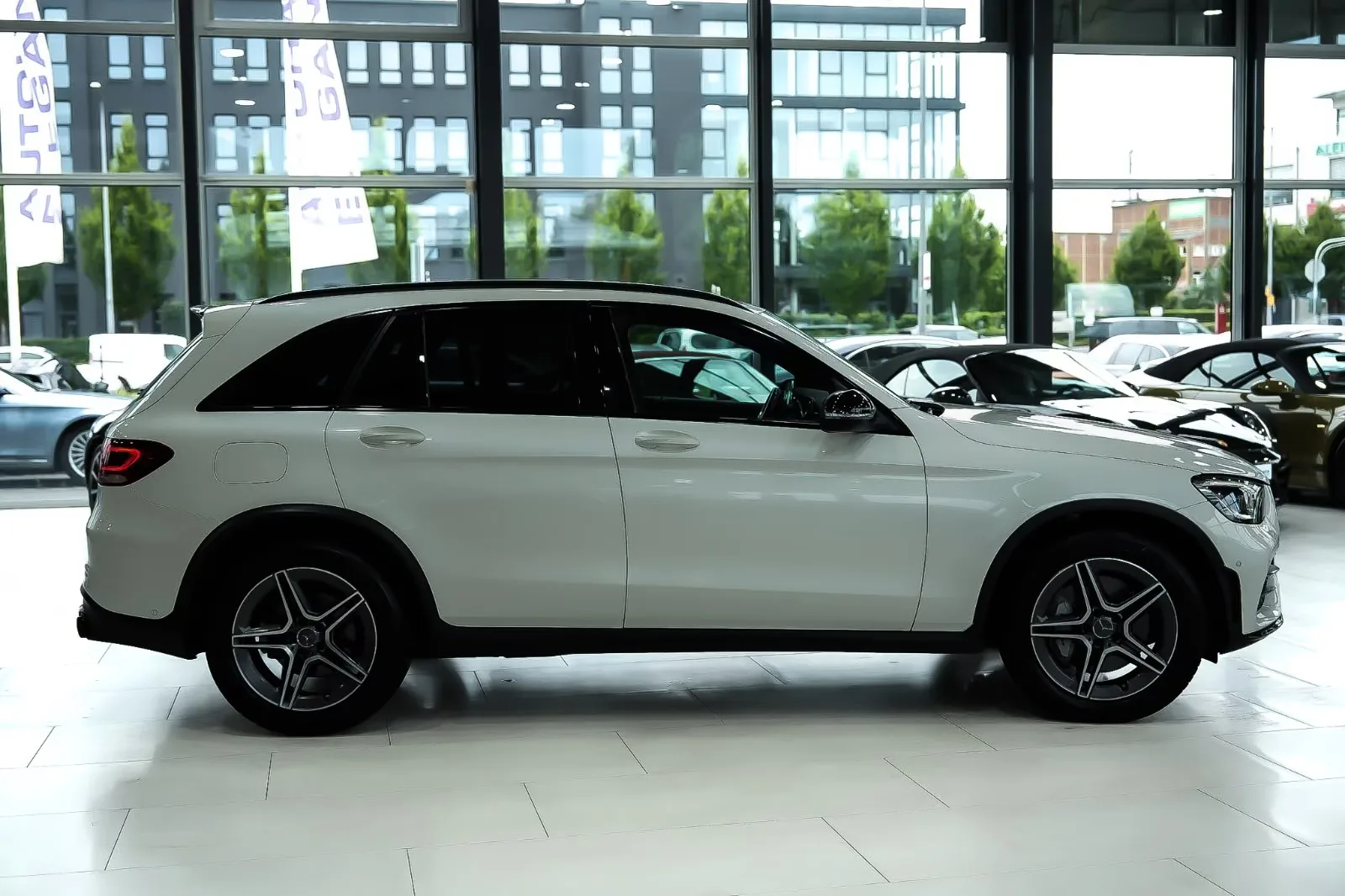 2019 Mercedes-AMG GLC 43 4MATIC, 4/19