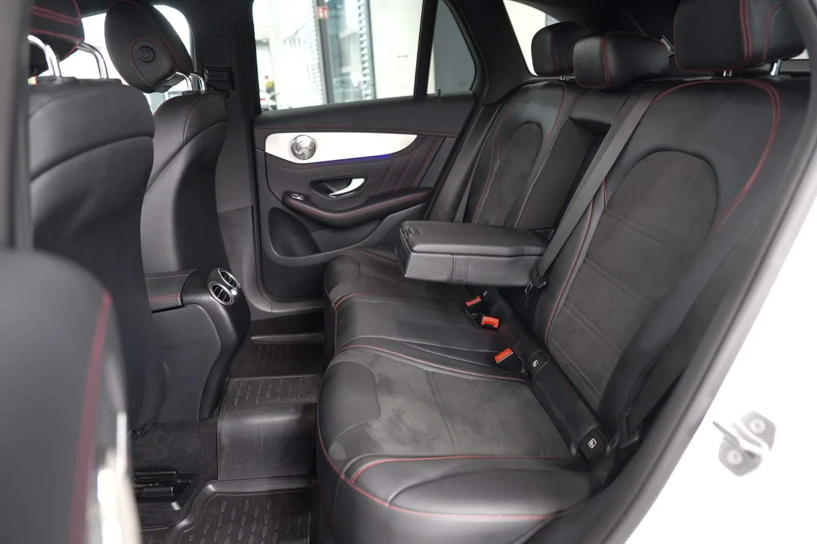 2019 Mercedes-AMG GLC 43 4MATIC, 10/19