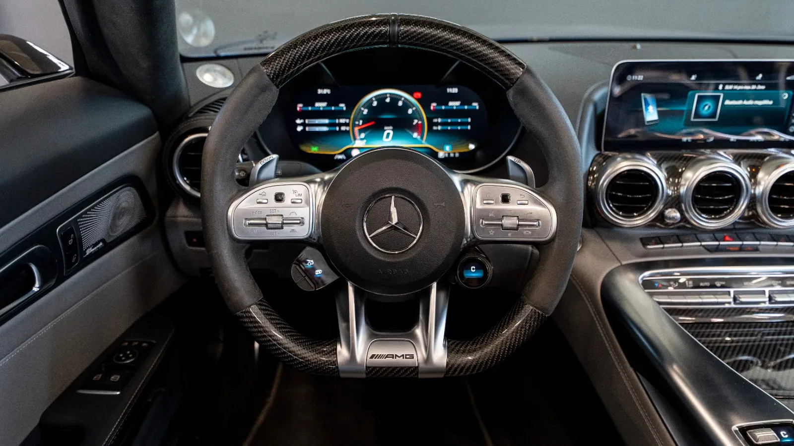 2019 Mercedes-AMG GT C Roadster, 8/13