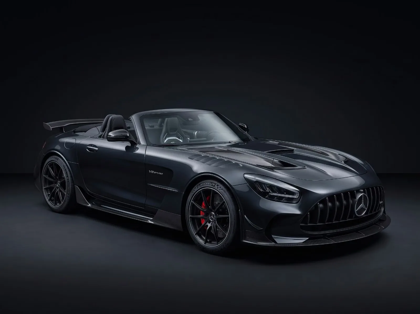 2019 Mercedes-AMG GT C Roadster angeboten von einem Fachhändler in Ellerbek, Deutschland, Hauptfoto