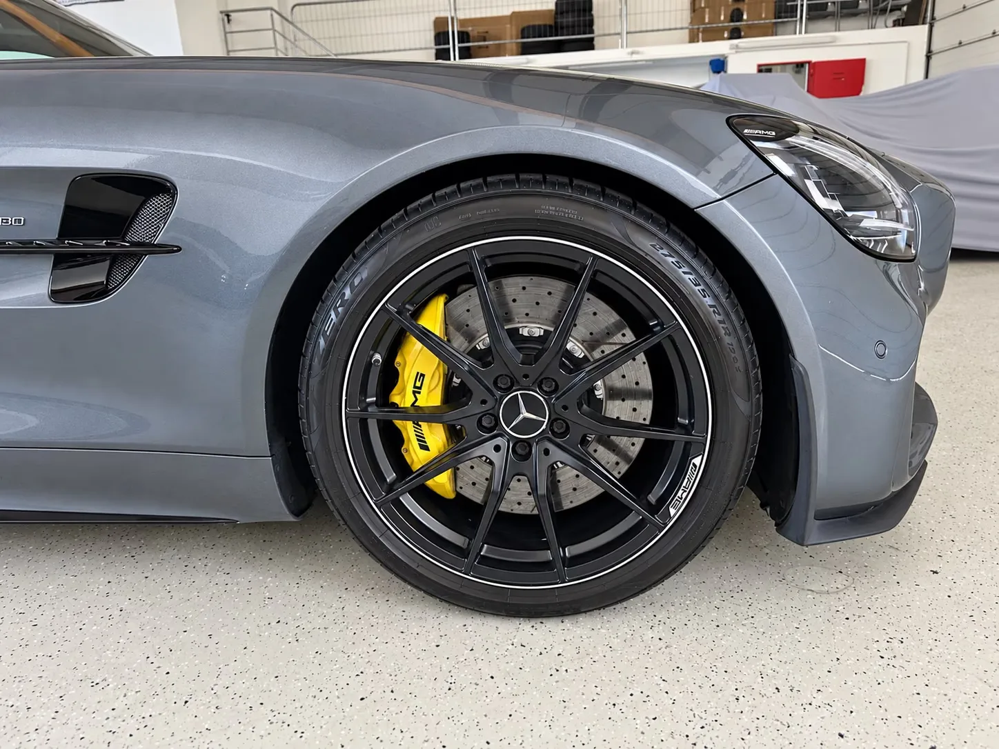 2019 Mercedes-AMG GT R, 10/20