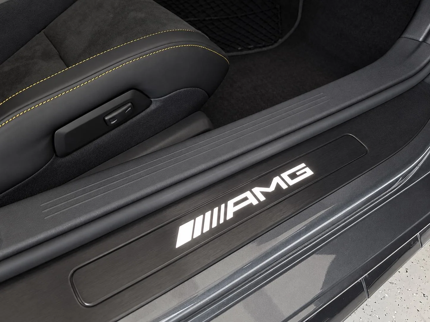 2019 Mercedes-AMG GT R, 18/20
