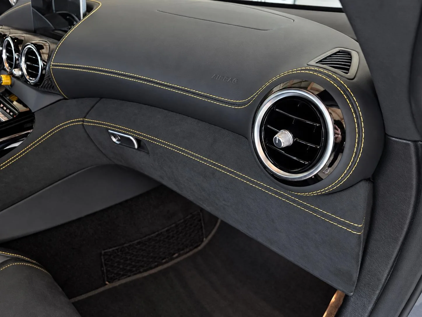 2019 Mercedes-AMG GT R, 19/20