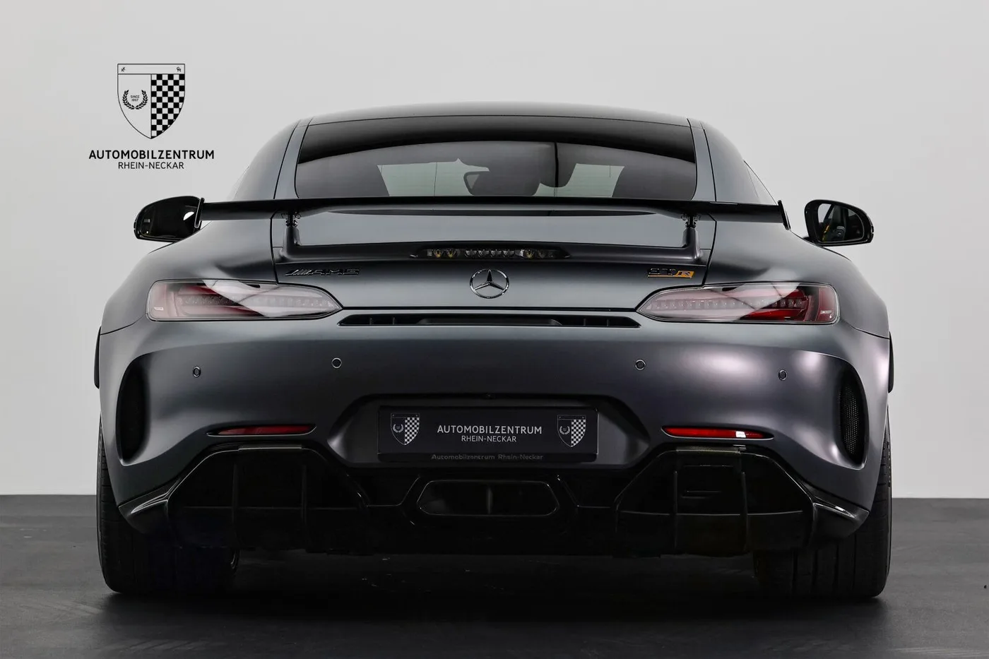2019 Mercedes-AMG GT R offered by a supercar dealer in Viernheim, Germany, photo 6 of 25