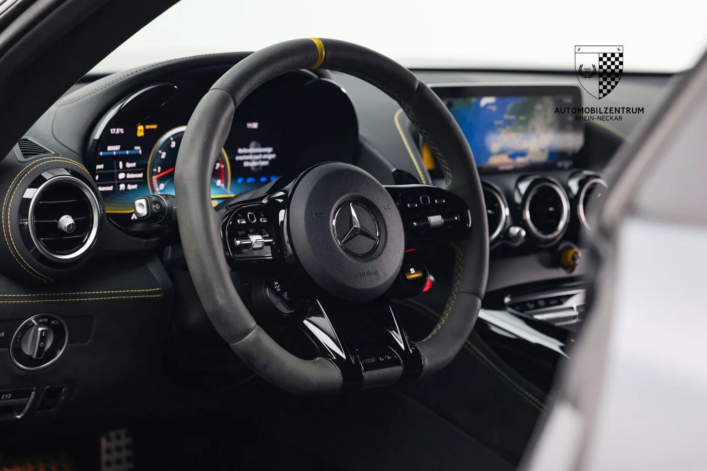 2019 Mercedes-AMG GT R offered by a supercar dealer in Viernheim, Germany, photo 20 of 25