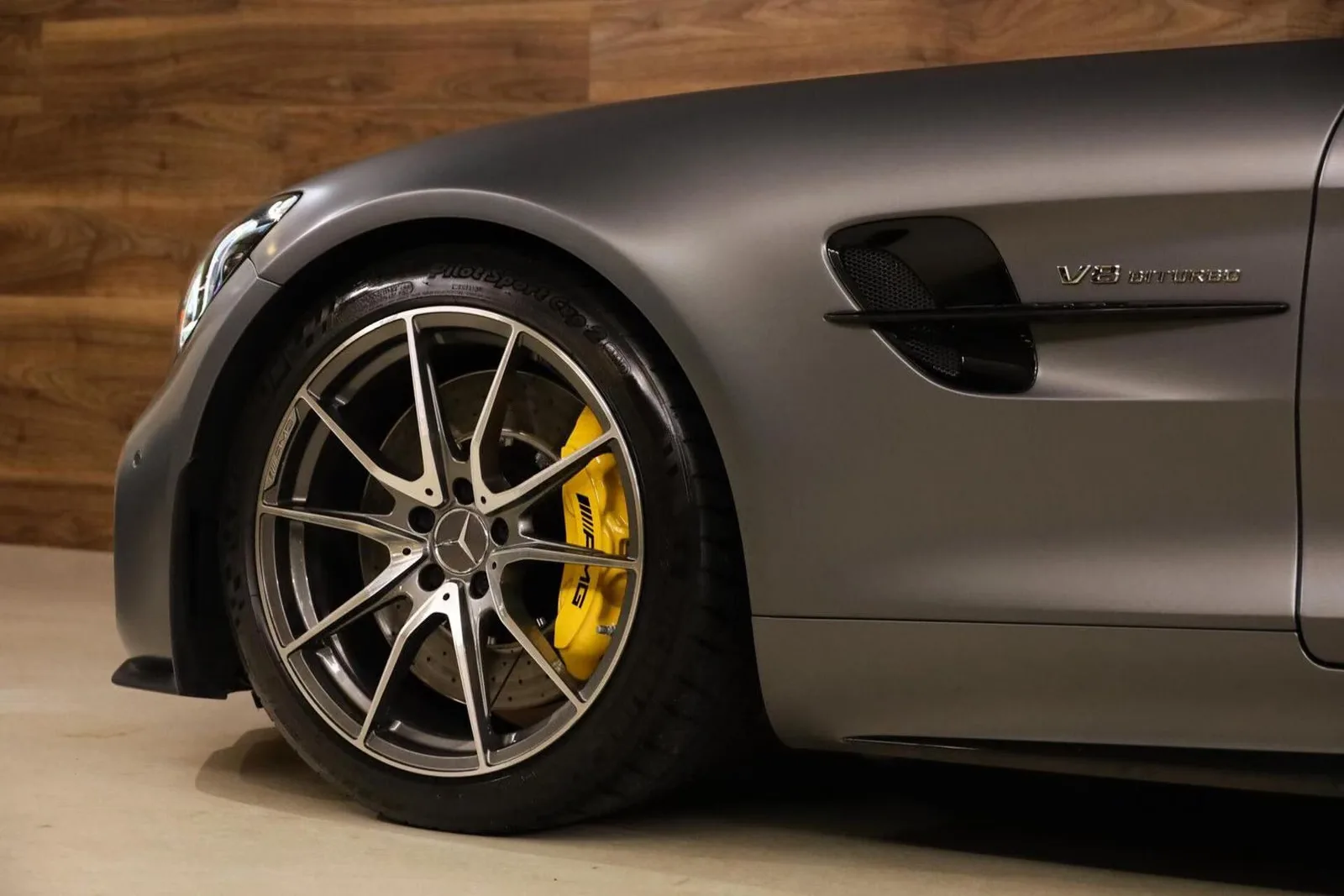 2019 Mercedes-AMG GT R, 18/30