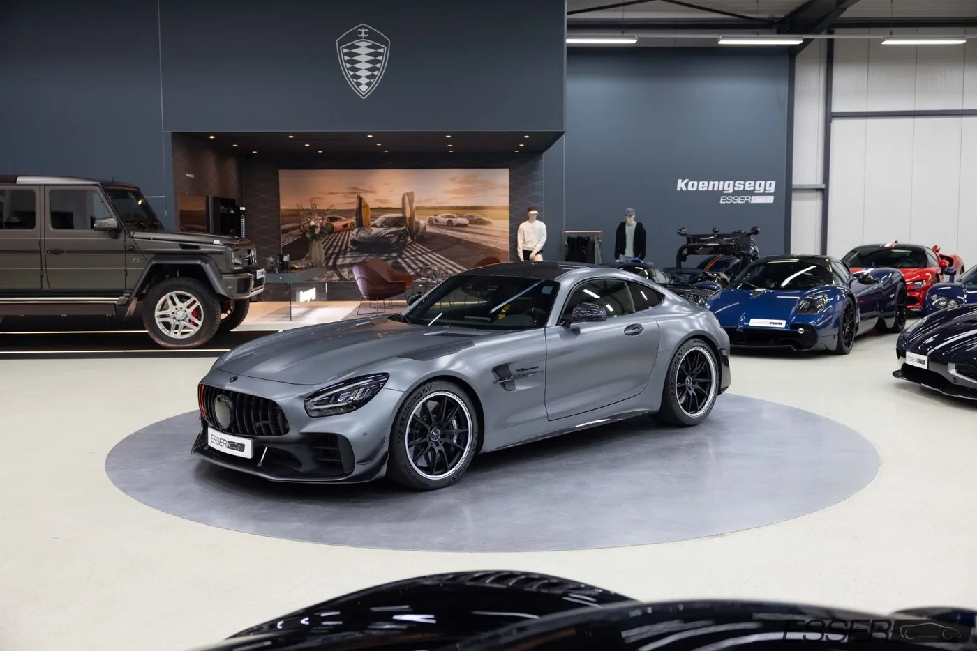 2019 Mercedes-AMG GT R Pro offered by a specialist dealer in Alsdorf, Germany, photo 4 of 10