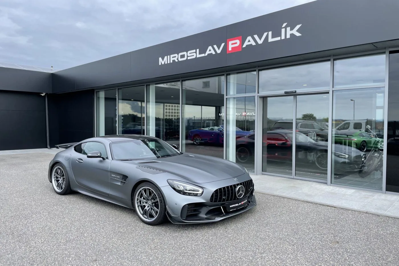 2019 Mercedes-AMG GT R Pro angeboten von einem Fachhändler in Písek, Tschechien, Hauptfoto