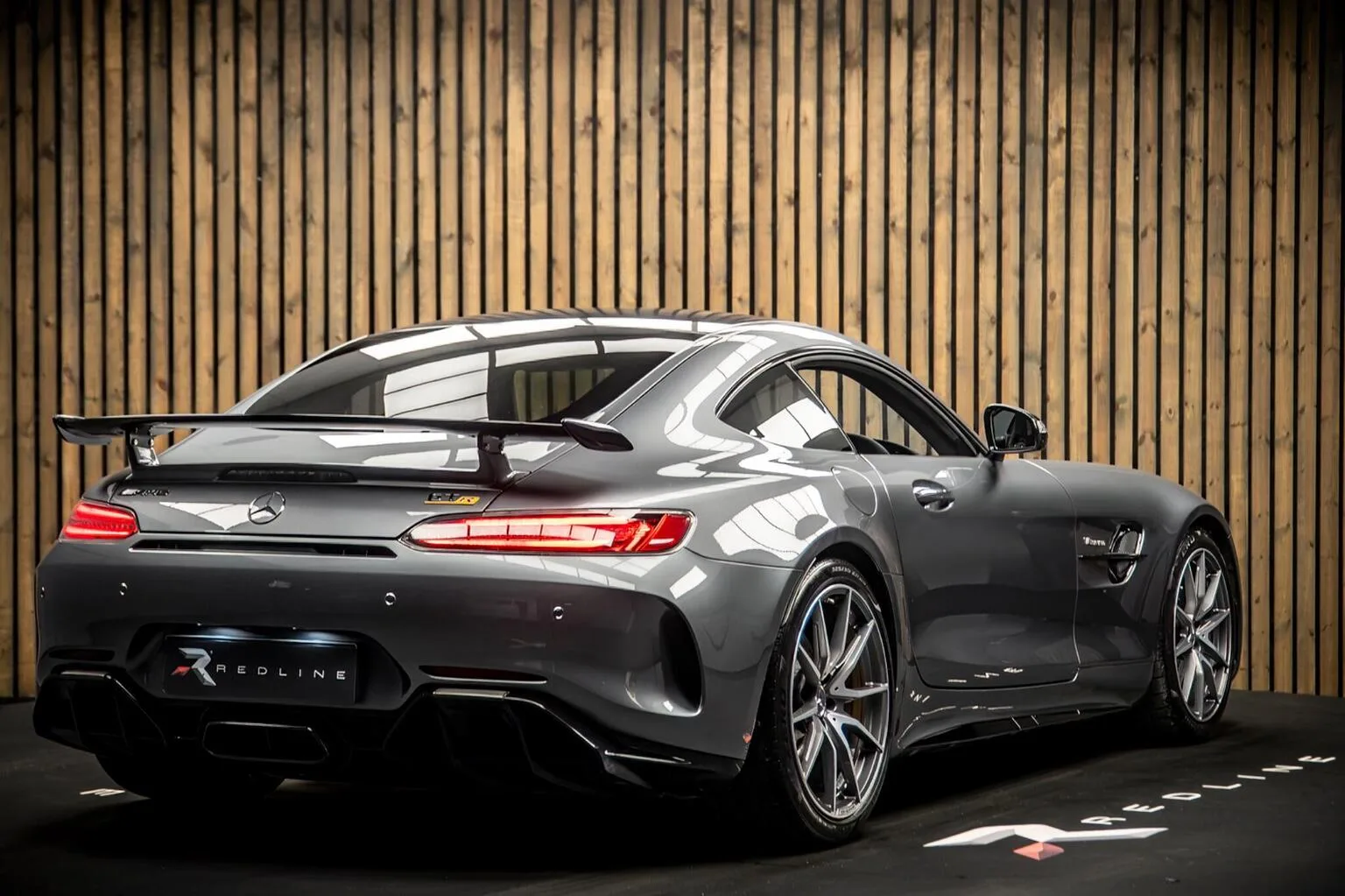 2019 Mercedes-AMG GT R, 4/30