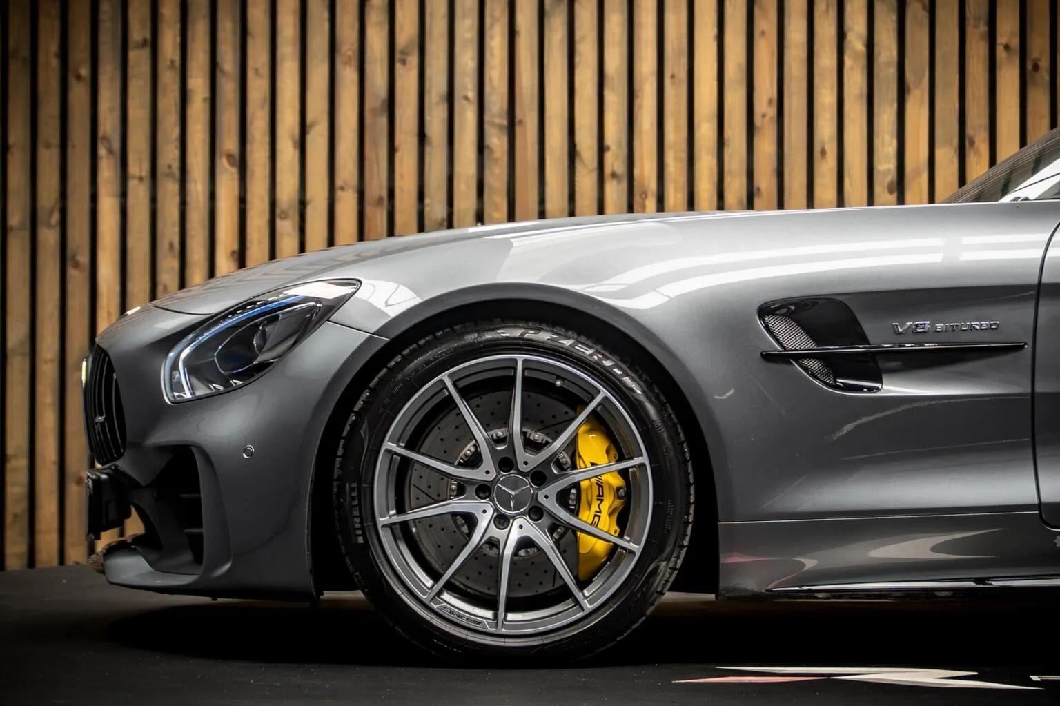 2019 Mercedes-AMG GT R, 8/30