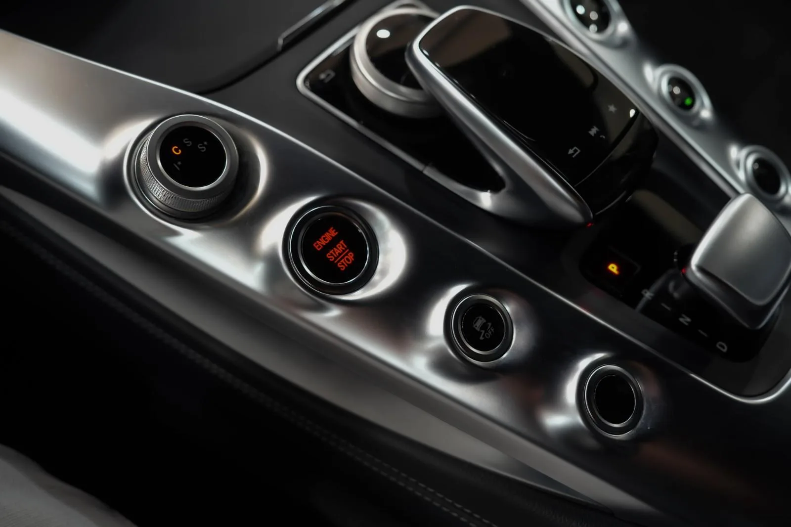 2019 Mercedes-AMG GT Roadster, 28/30