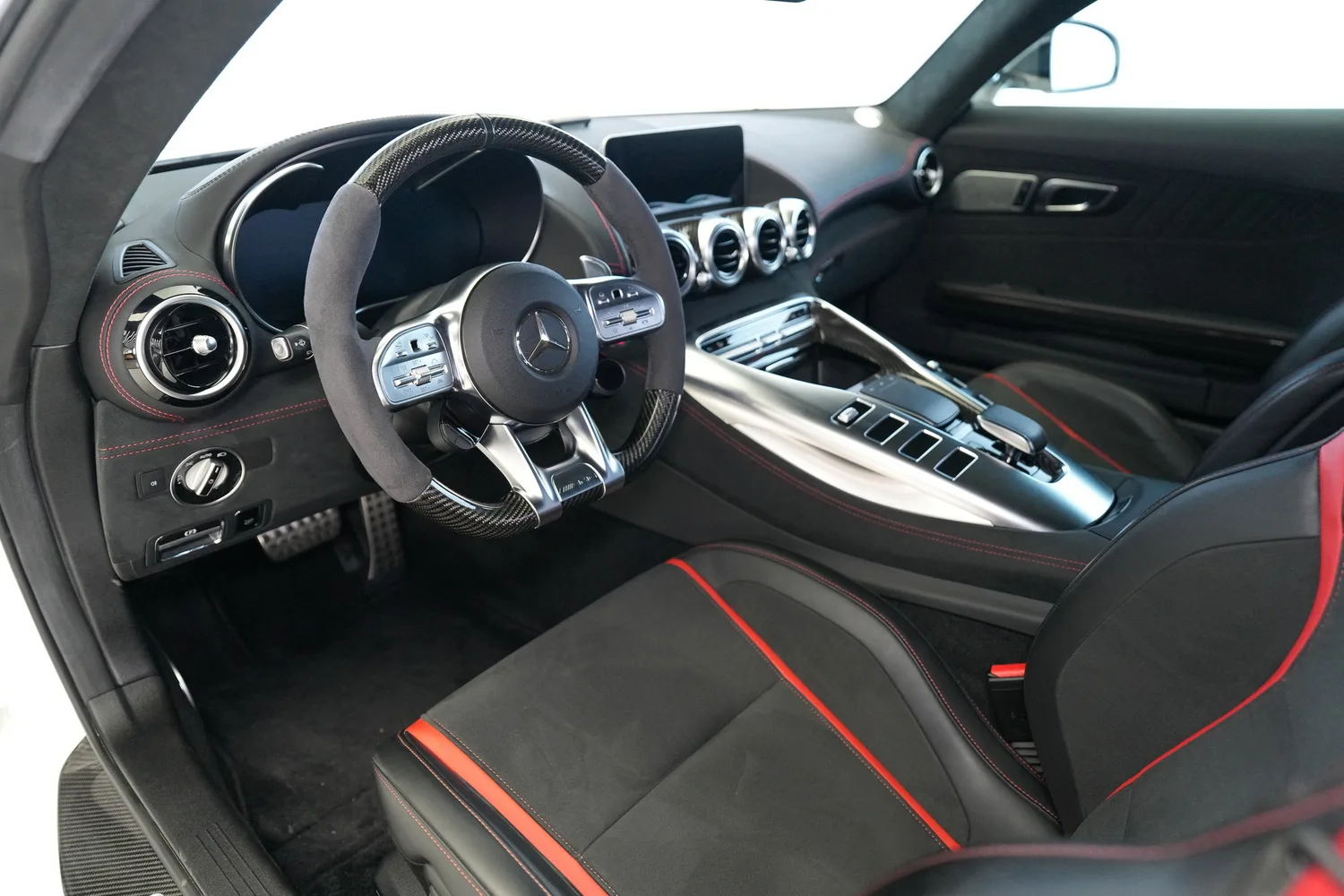 2019 Mercedes-AMG GT S, 2/16