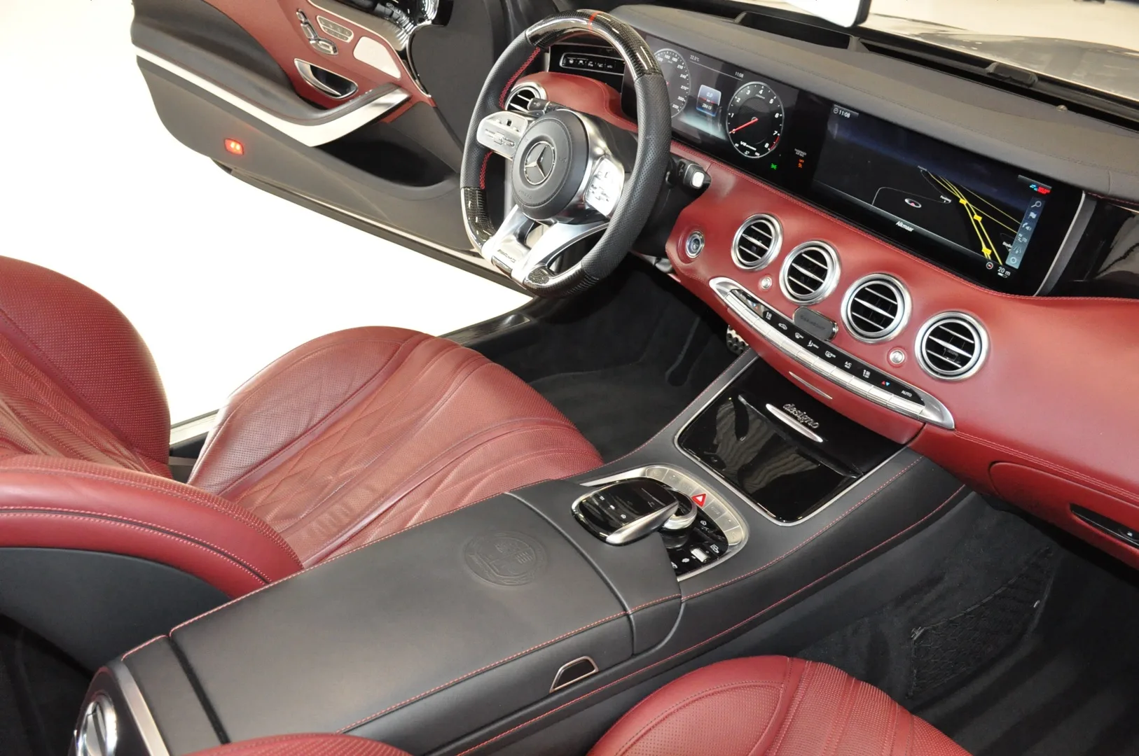 2019 Mercedes-AMG S 63 Cabriolet 4MATIC+, 18/30