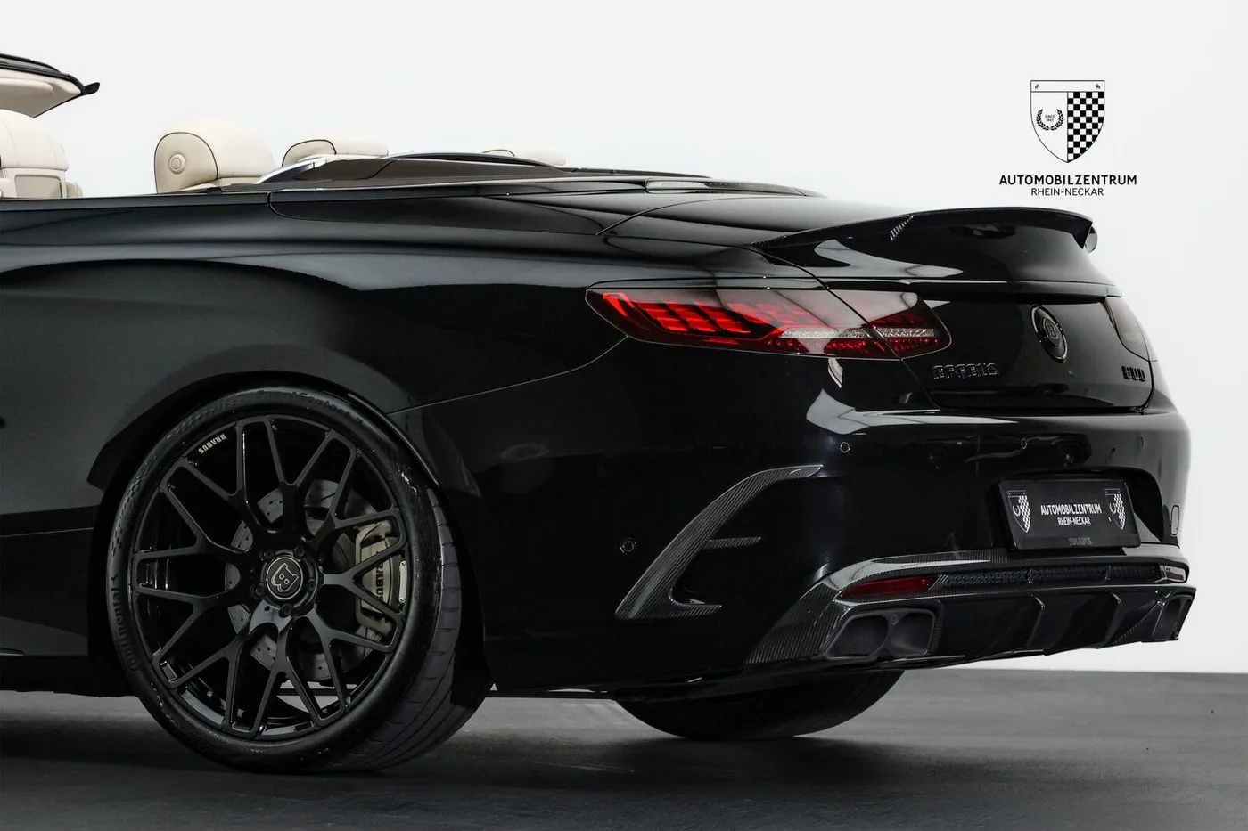 2019 Brabus S 800 Cabriolet offered by a supercar dealer in Viernheim, Germany, photo 14 of 25