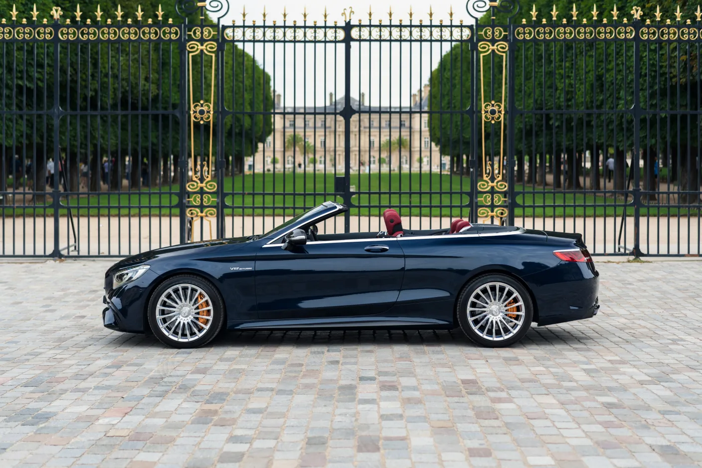 2019 Mercedes-AMG S 65 Cabriolet, 4/30