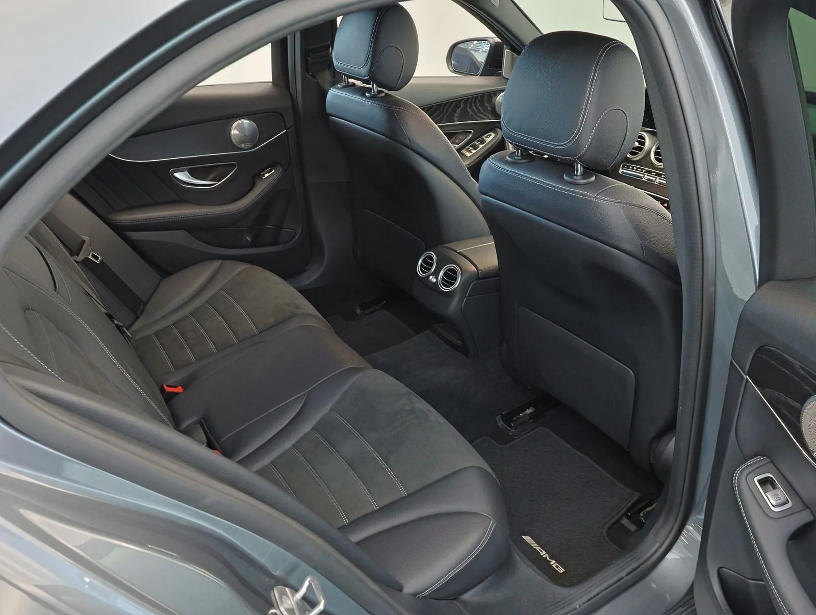 2019 Mercedes-Benz C 180 d, 25/27