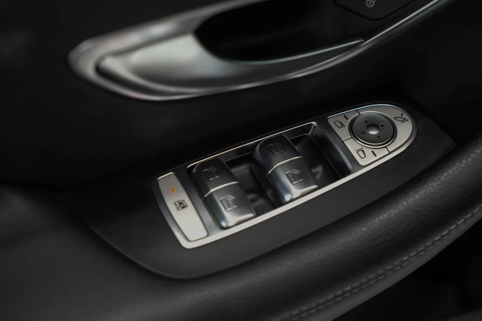 2019 Mercedes-Benz E 220 d Cabriolet, Avantgarde, 24/30