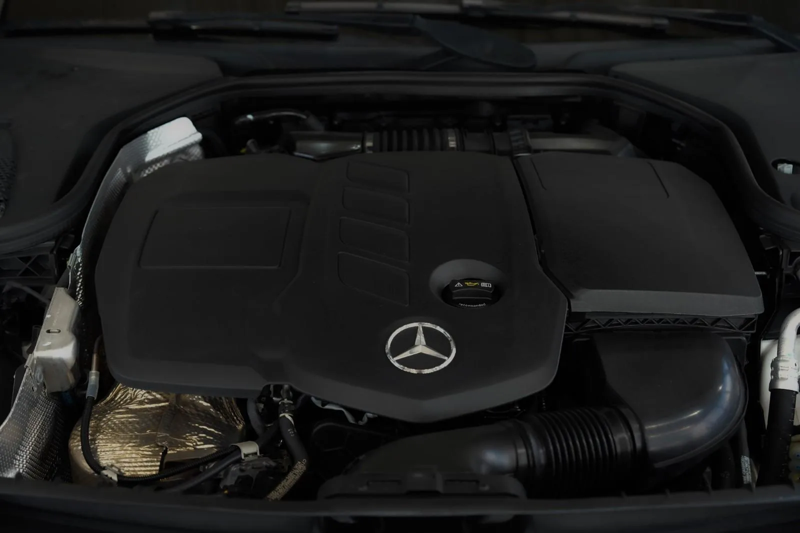 2019 Mercedes-Benz E 220 d Cabriolet, Avantgarde, 25/30