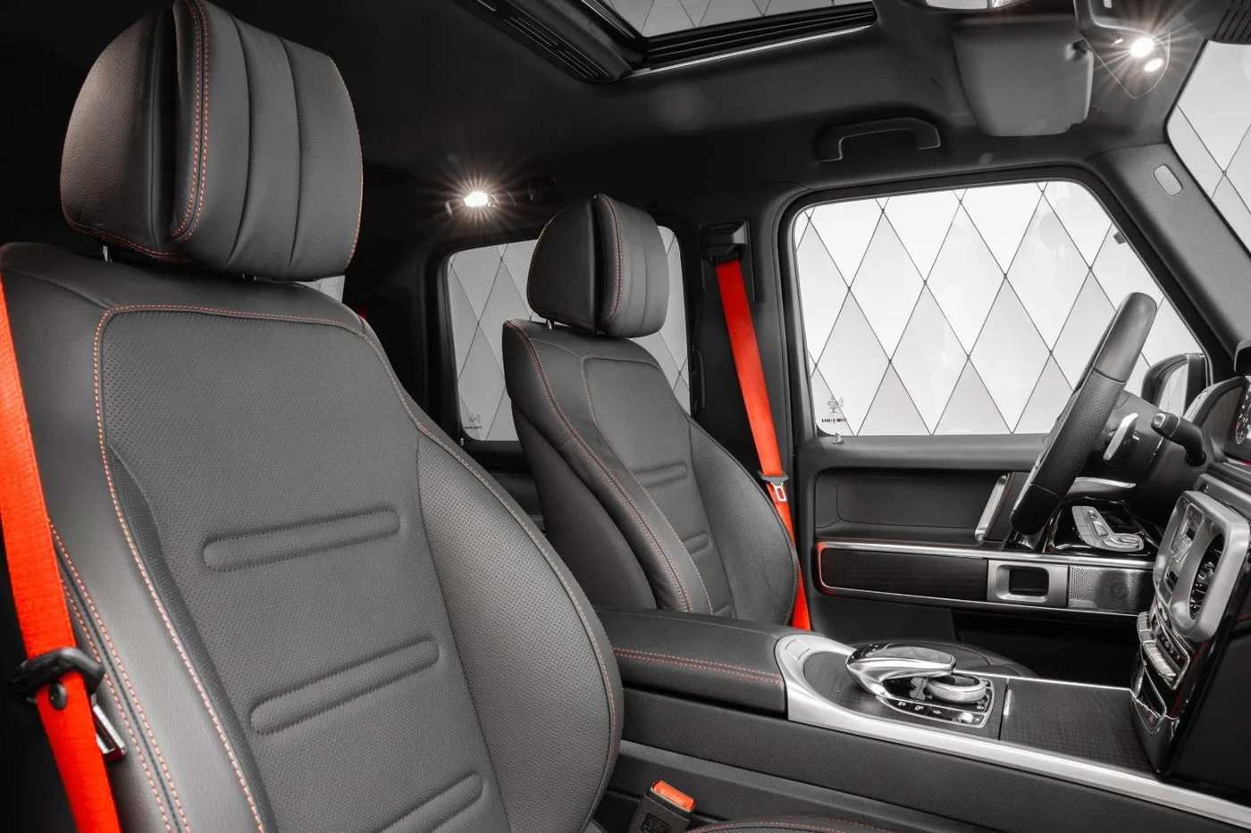 2019 Mercedes-Benz G 350 d AMG Line angeboten von einem Supersportwagenhändler in Schenefeld, Deutschland, Foto 15 von 25