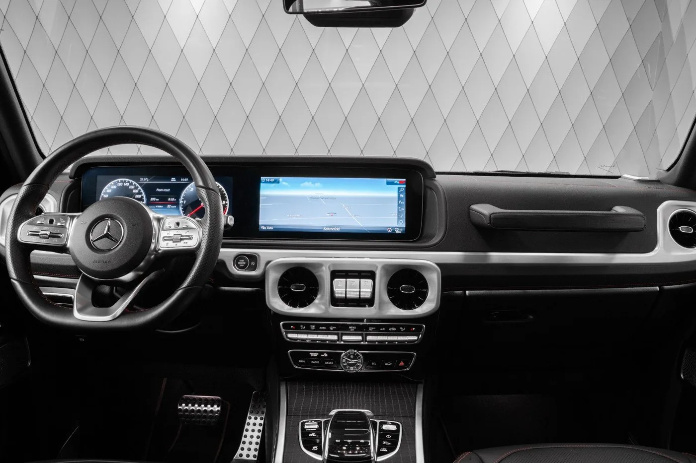2019 Mercedes-Benz G 350 d AMG Line angeboten von einem Supersportwagenhändler in Schenefeld, Deutschland, Foto 22 von 25