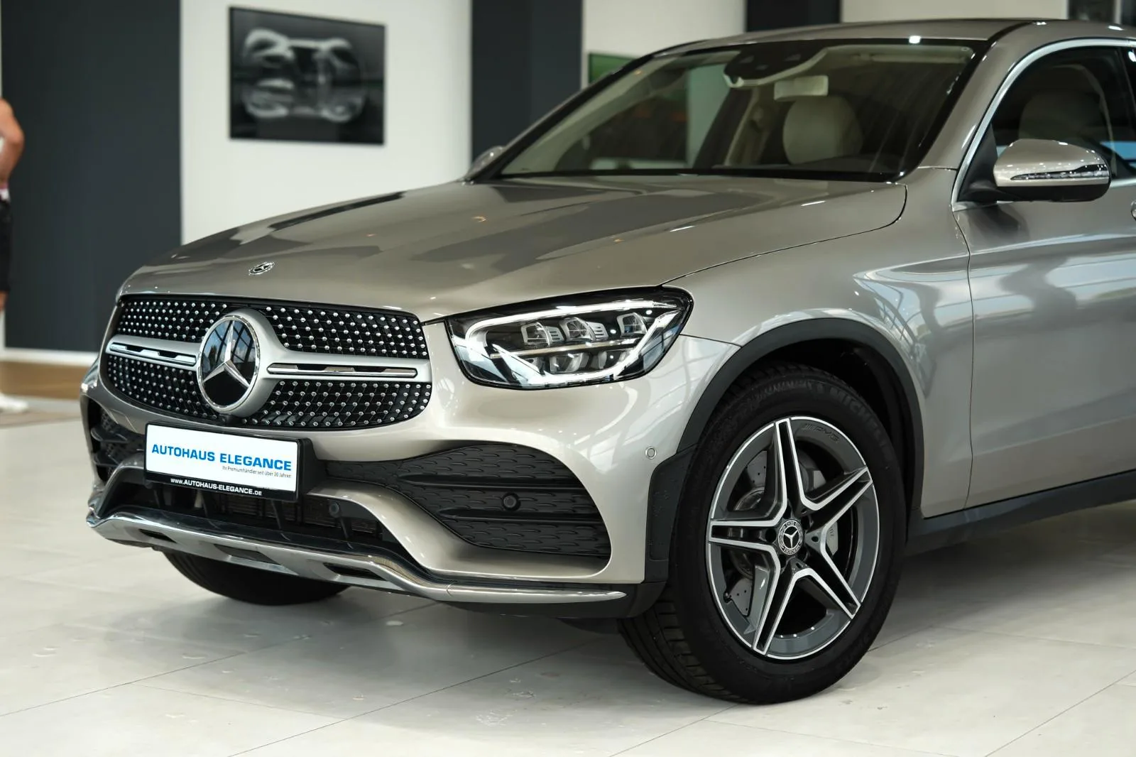 2019 Mercedes-Benz GLC 200 4MATIC Coupé, AMG Line, 8/23
