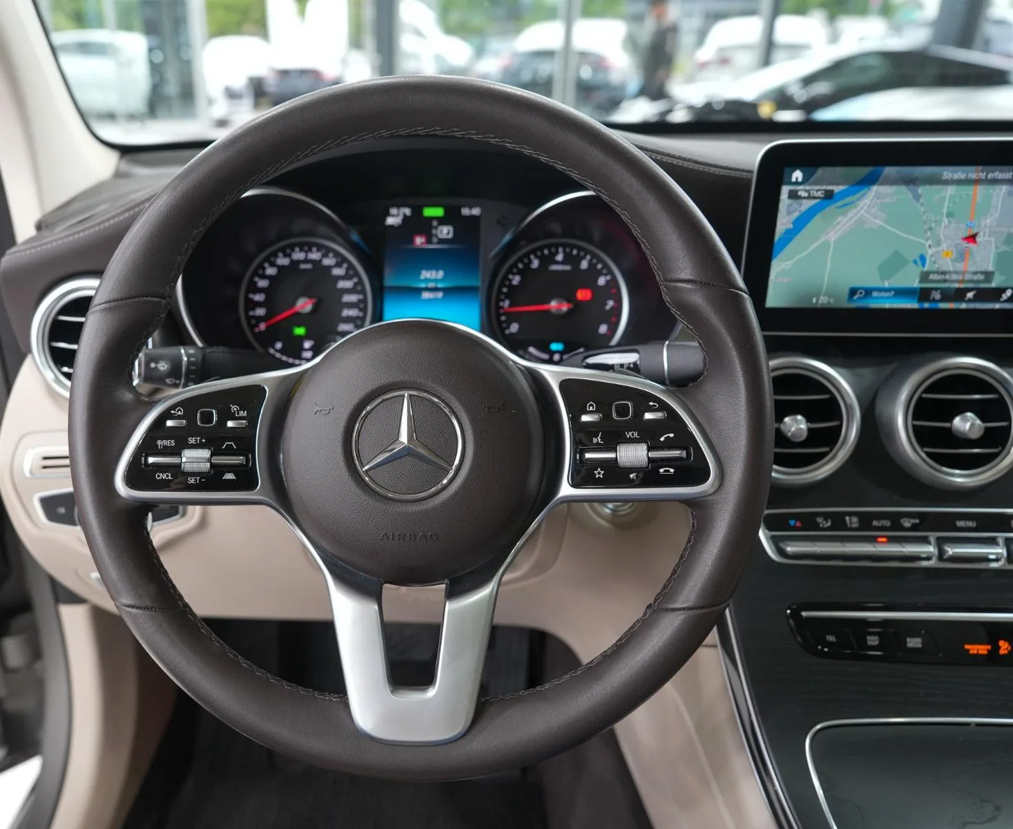 2019 Mercedes-Benz GLC 200 4MATIC Coupé, AMG Line, 14/23