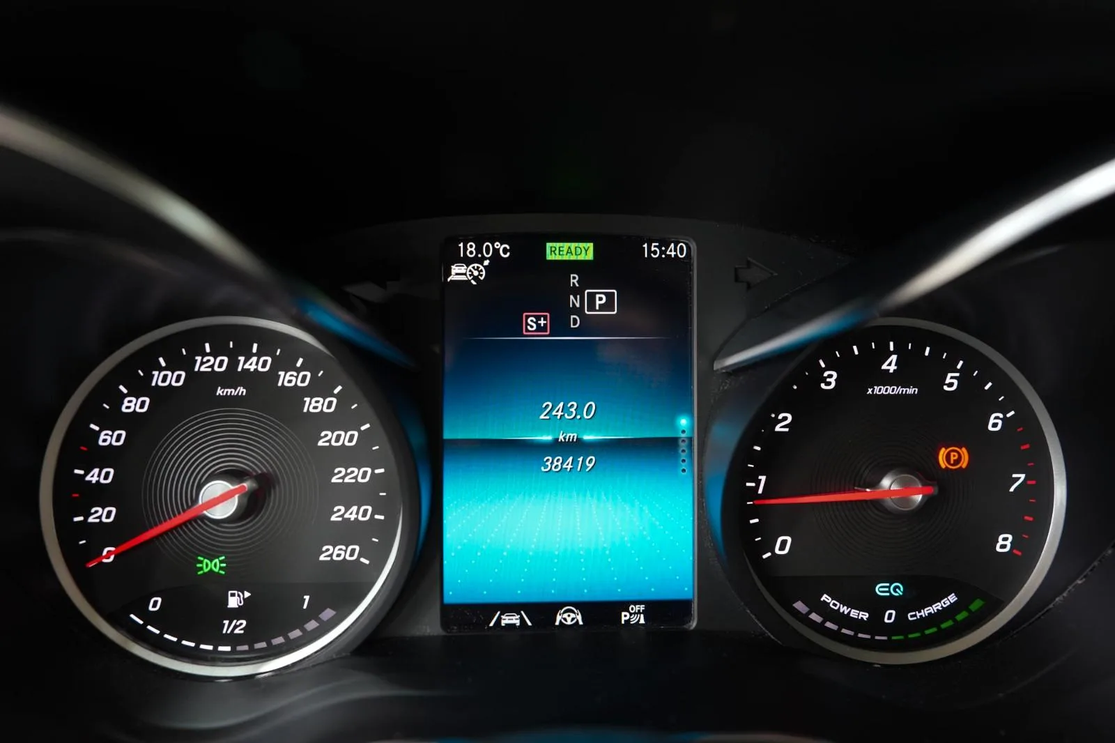 2019 Mercedes-Benz GLC 200 4MATIC Coupé, AMG Line, 15/23