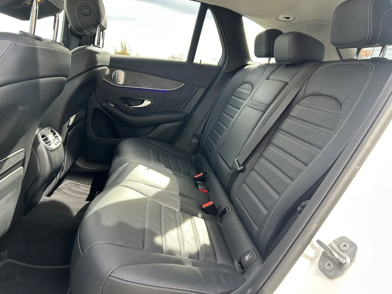 2019 Mercedes-Benz GLC 300 d 4MATIC, AMG Line, 26/30