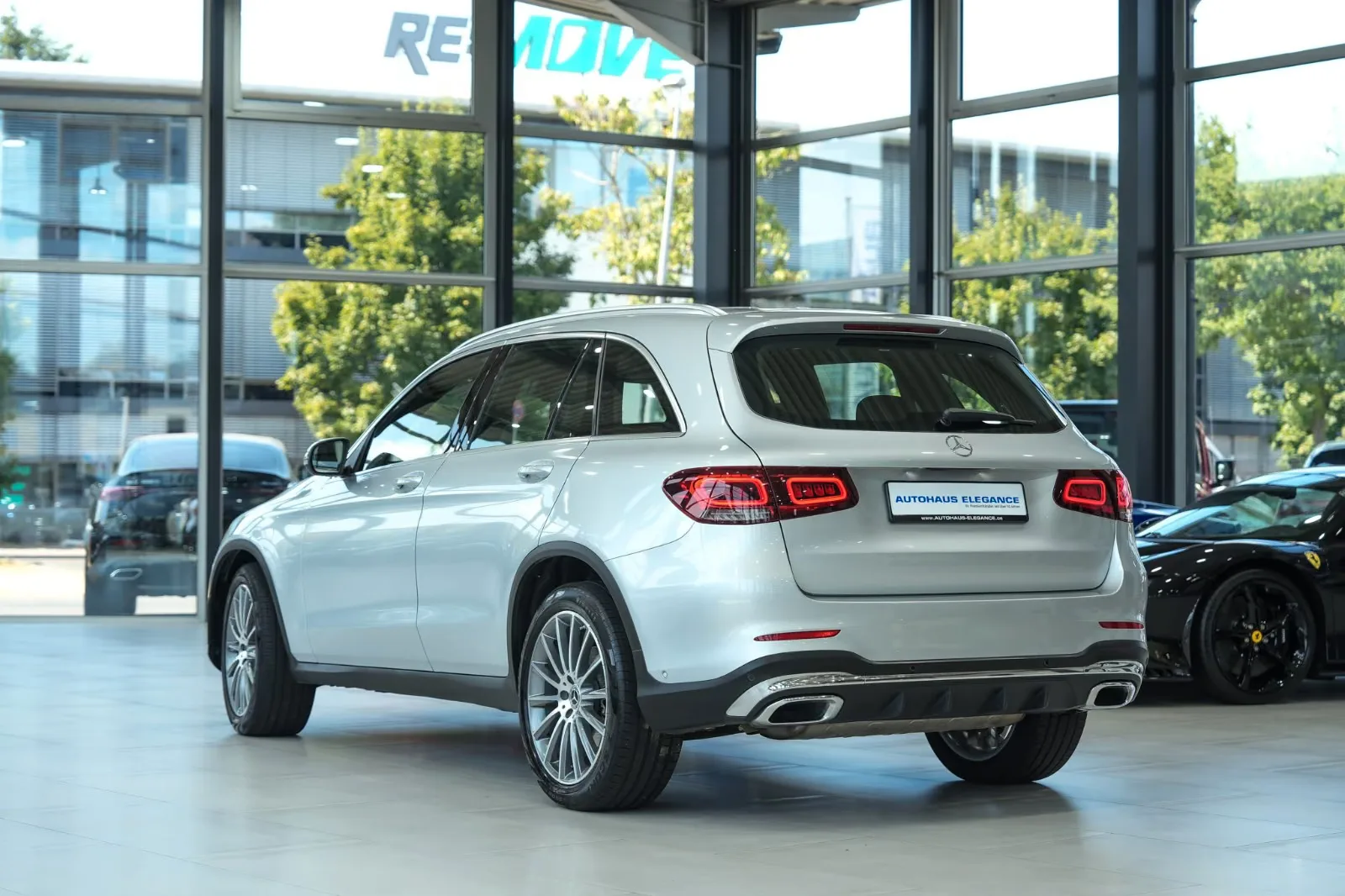 2019 Mercedes-Benz GLC 300 4MATIC, AMG Line, 3/26