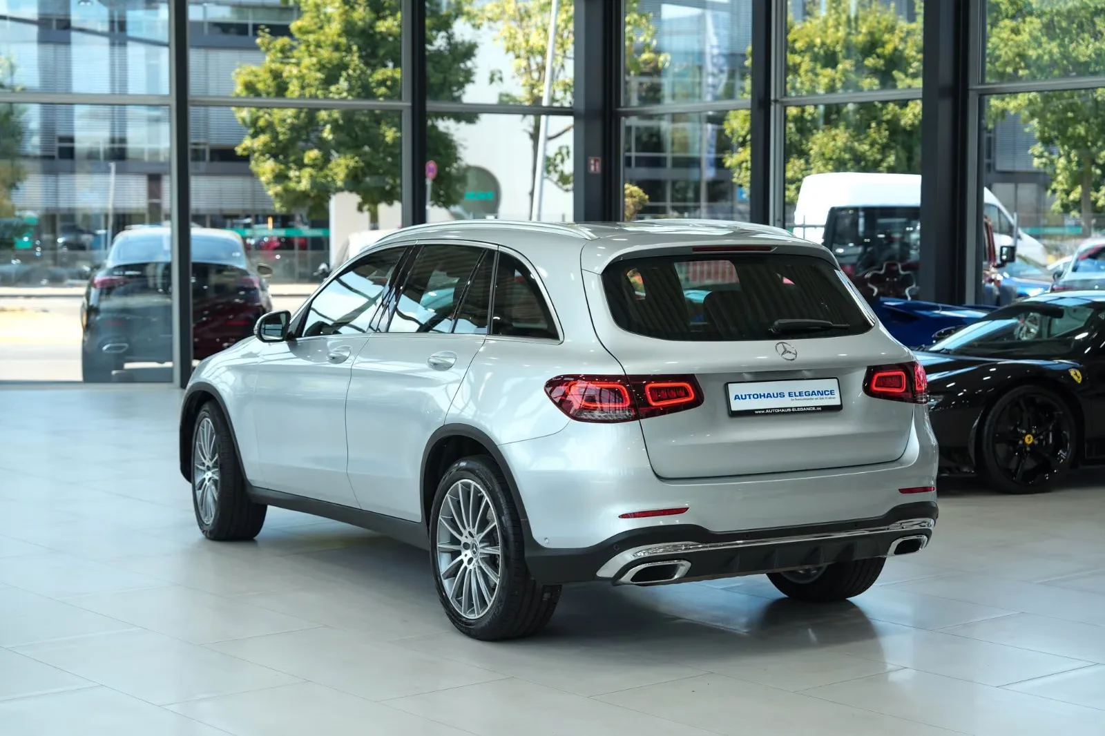 2019 Mercedes-Benz GLC 300 4MATIC, AMG Line, 8/26