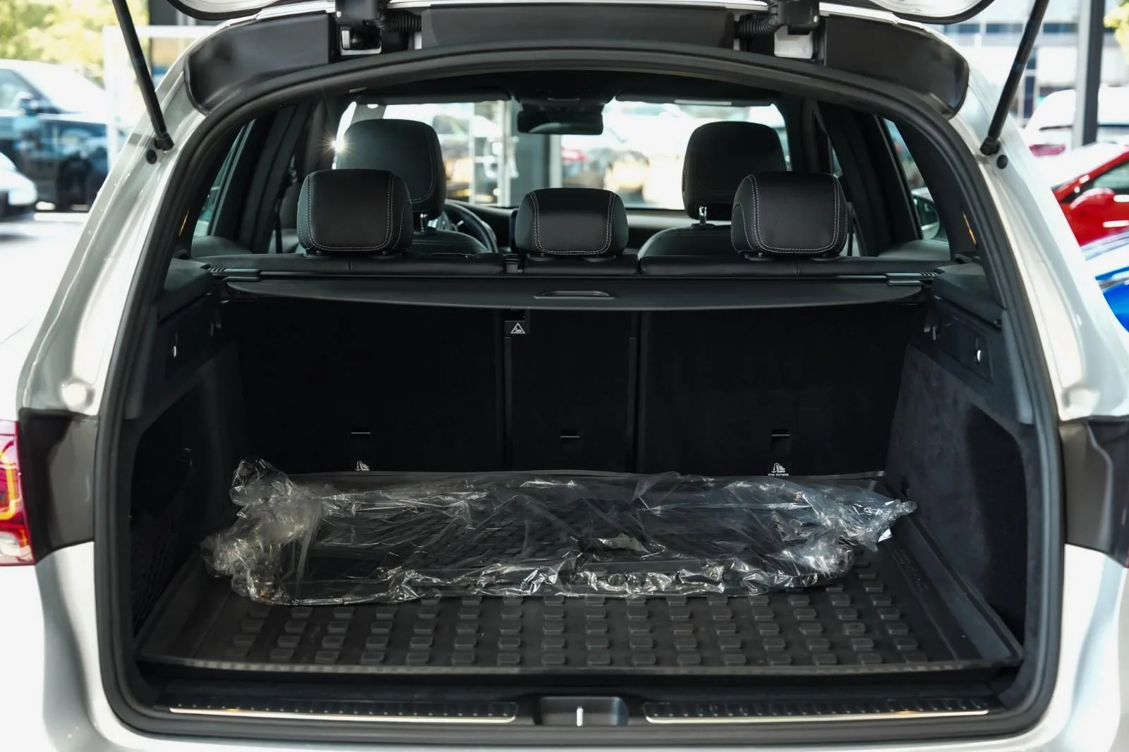 2019 Mercedes-Benz GLC 300 4MATIC, AMG Line, 25/26