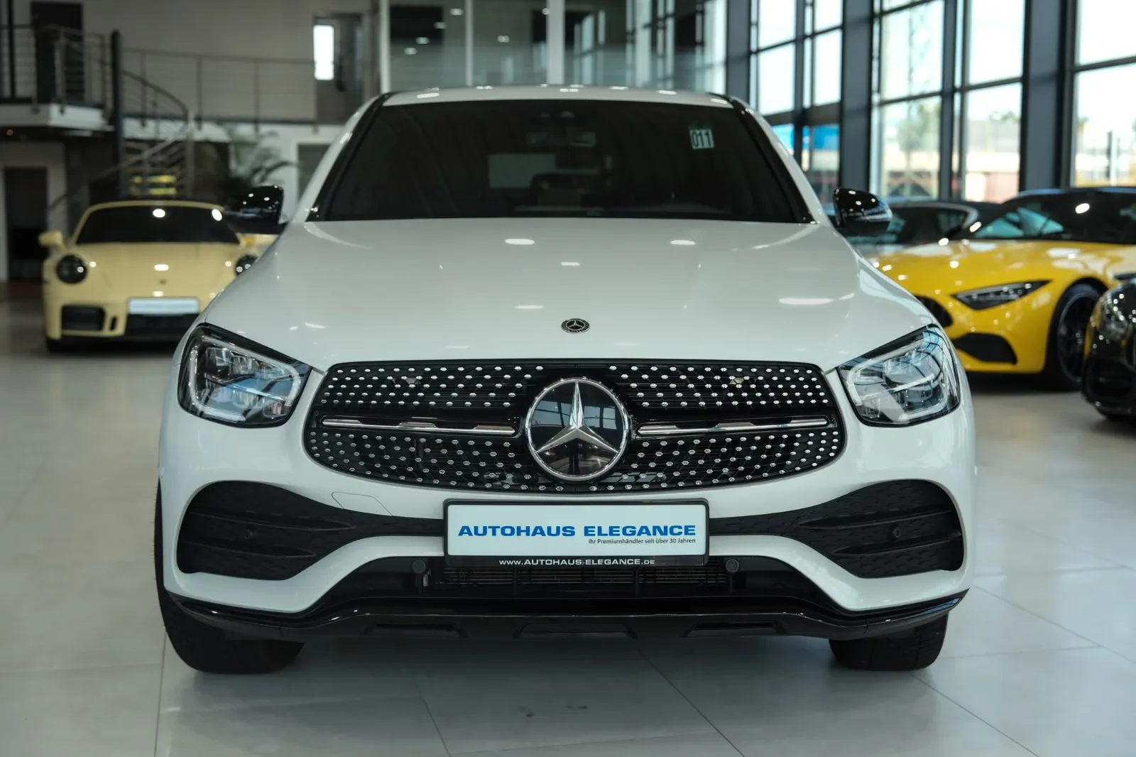 2019 Mercedes-Benz GLC 300 4MATIC Coupé, AMG Line, 4/20