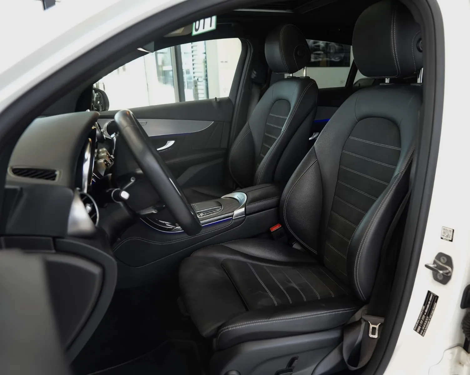 2019 Mercedes-Benz GLC 300 4MATIC Coupé, AMG Line, 9/20