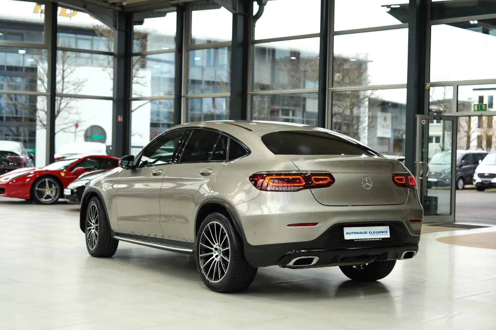 2019 Mercedes-Benz GLC 300 4MATIC Coupé, AMG Line, 4/24