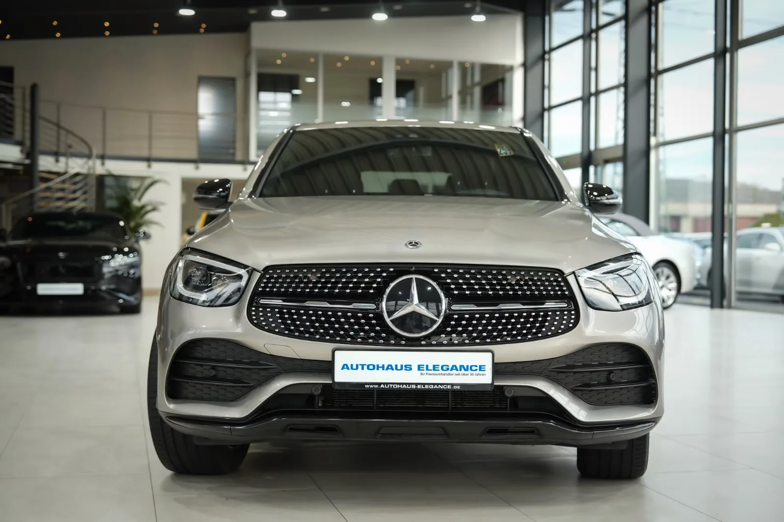 2019 Mercedes-Benz GLC 300 4MATIC Coupé, AMG Line, 5/24