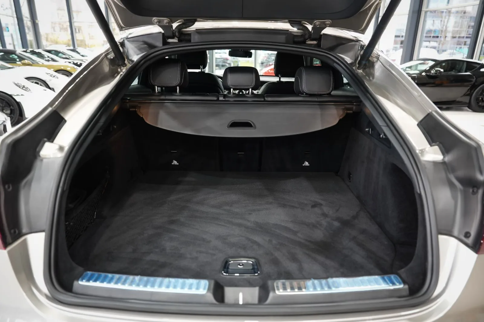 2019 Mercedes-Benz GLC 300 4MATIC Coupé, AMG Line, 23/24