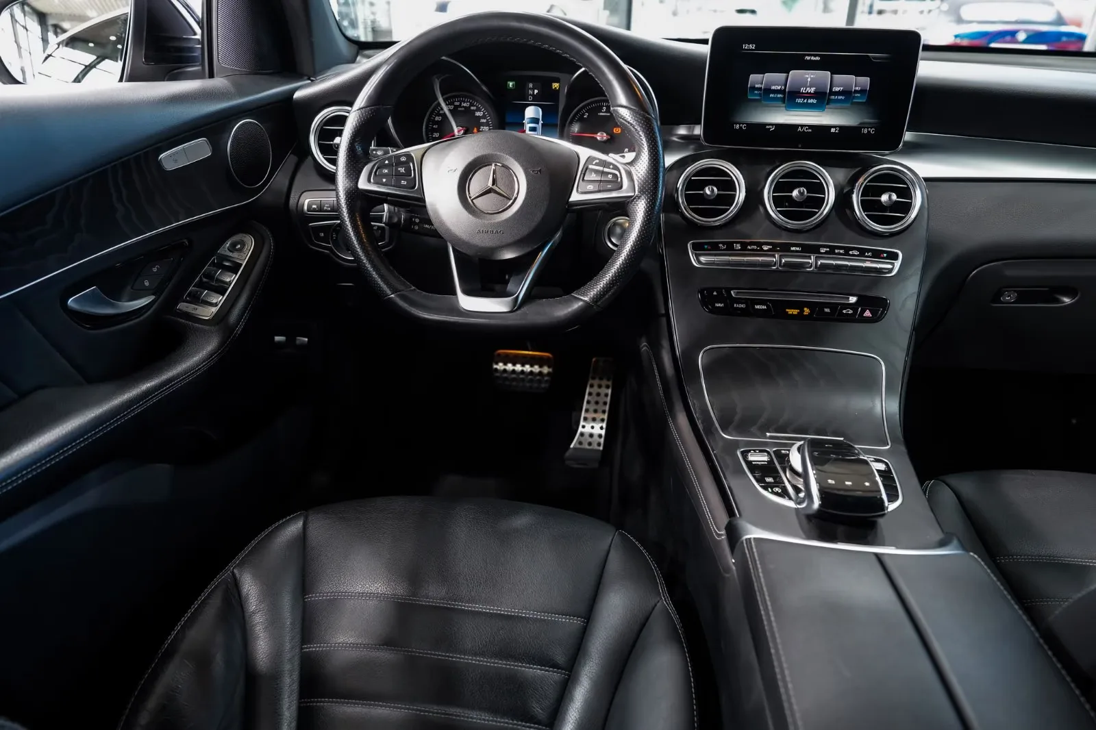 2019 Mercedes-Benz GLC Coupé 350 d 4MATIC, AMG Line, 16/30