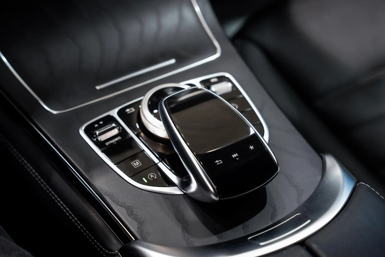2019 Mercedes-Benz GLC Coupé 350 d 4MATIC, AMG Line, 29/30