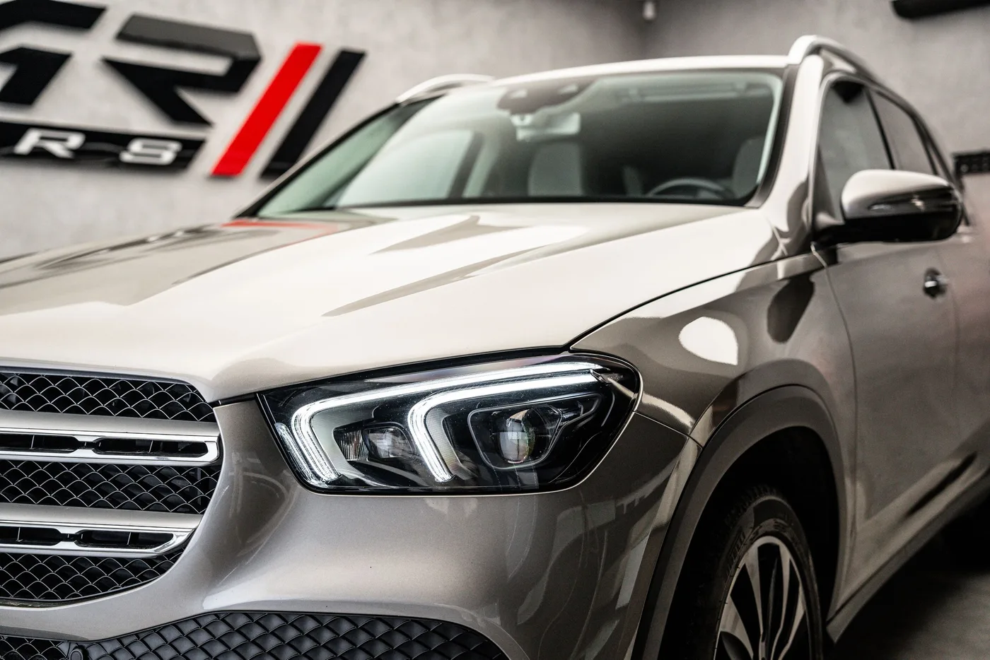 2019 Mercedes-Benz GLE 300 proposée par un concessionnaire spécialisé à Ostrava, Tchéquie, photo 6 sur 25