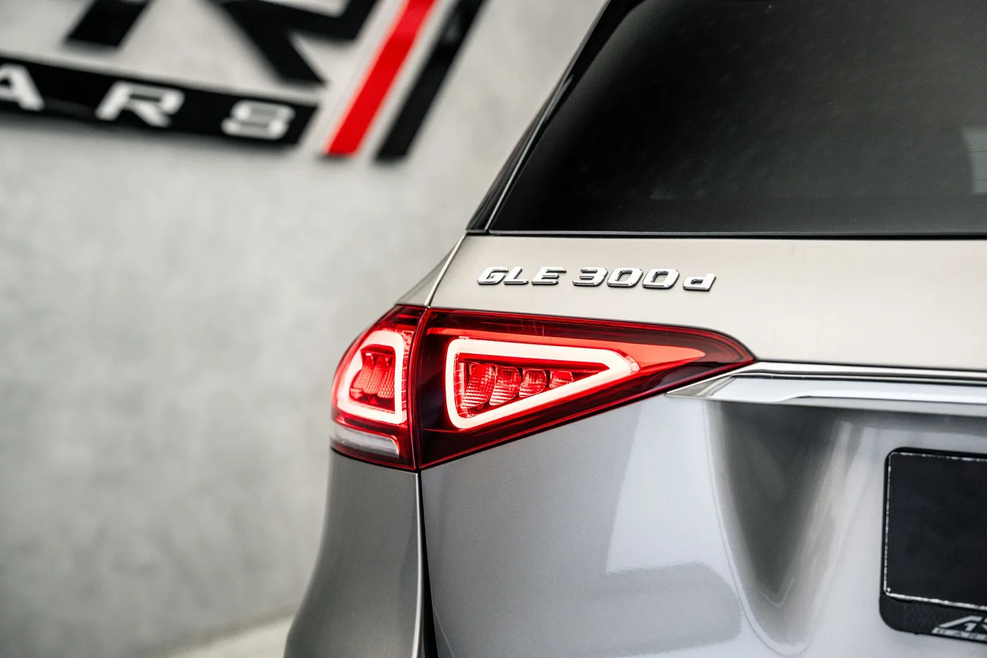 2019 Mercedes-Benz GLE 300 proposée par un concessionnaire spécialisé à Ostrava, Tchéquie, photo 17 sur 25